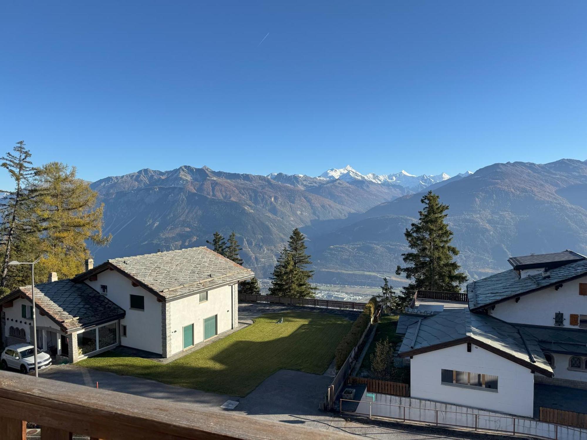 Crans Montana Suites Экстерьер фото