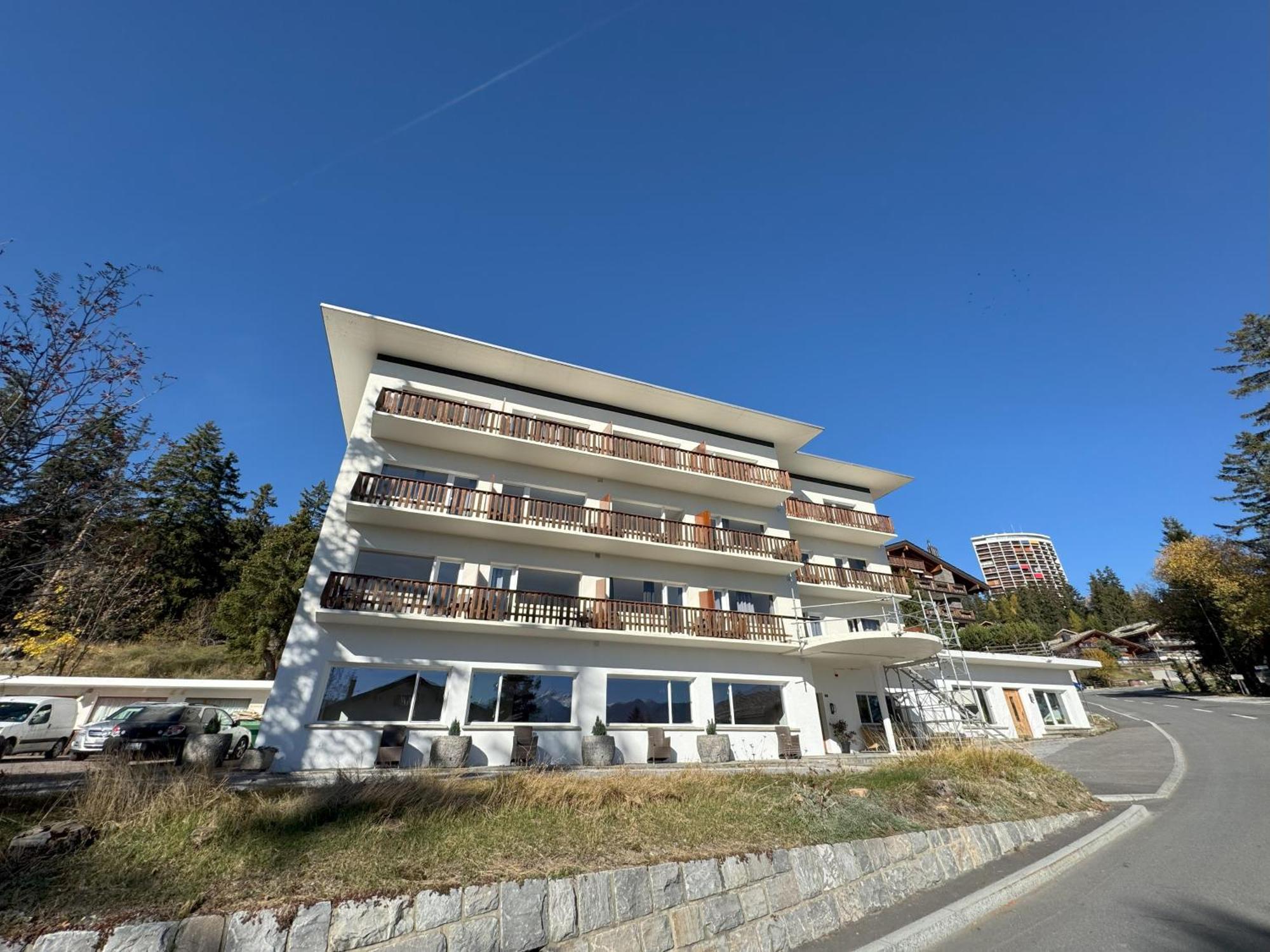 Crans Montana Suites Экстерьер фото